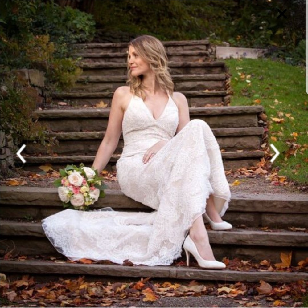wedding gown